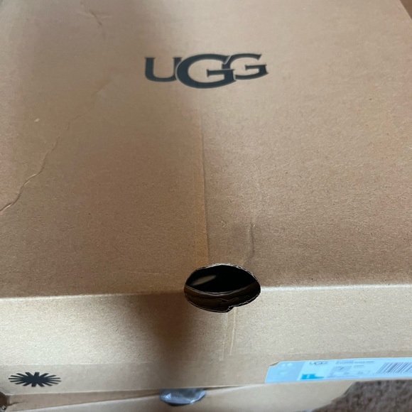 Ugg Classic Mini Boot, Women 7(us), Clear- Blue - Picture 2 of 10